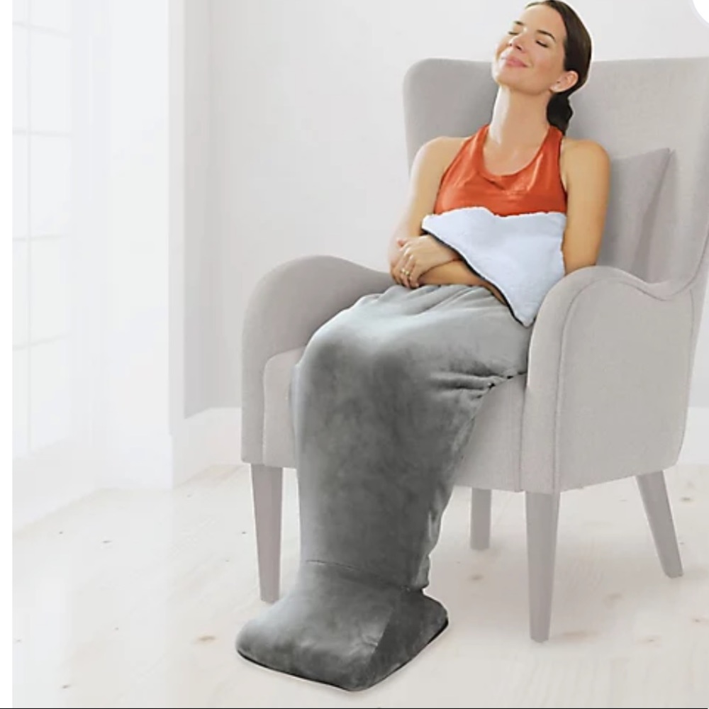 Sharper Image Massaging Heating Wrap